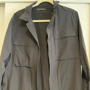 Men's Lululemon Lightweight Jacket - Medium